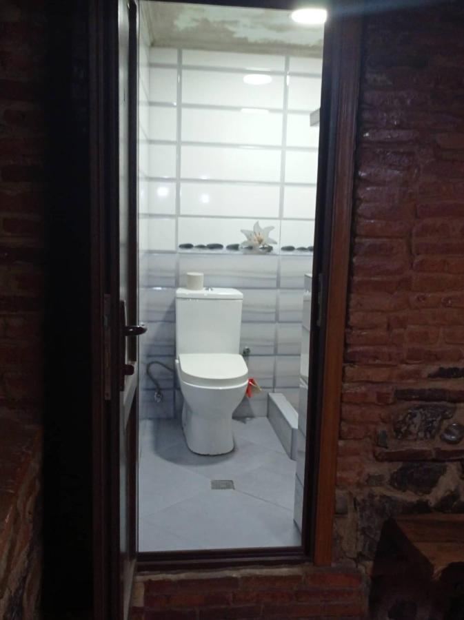 1-Bedroom Rental In Tbilisi, Javakhishvili 24 Exterior photo